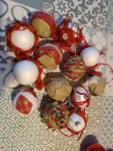 Addobbi natale palline - di, 25
