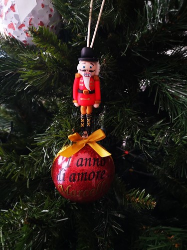 Palla natale con - di,